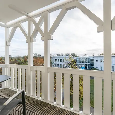 354, Seepark アパート *