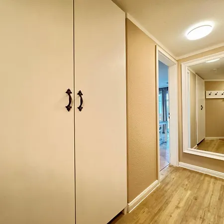 アパート 354, Seepark ゼリン