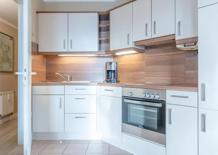 Apartment 354, Seepark *