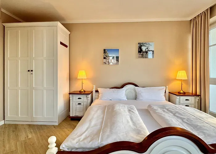 354, Seepark Apartment *