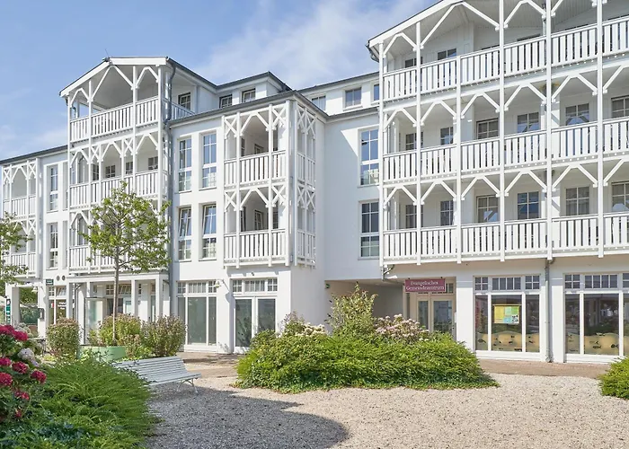 Apartment 354, Seepark *